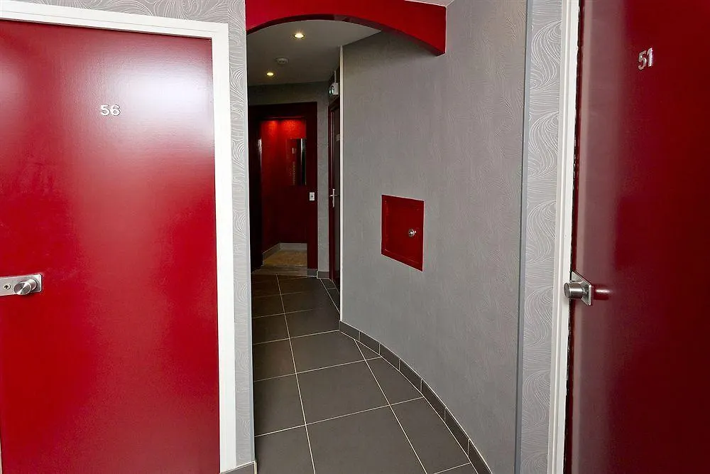 Hipotel Paris Belgrand Mairie Du 20Eme Otel