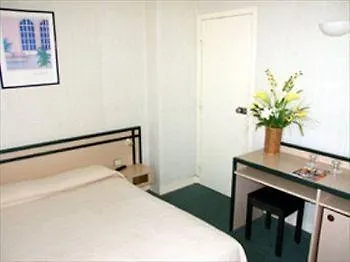 *** Hotel Hipotel Paris Belgrand Mairie Du 20Eme France