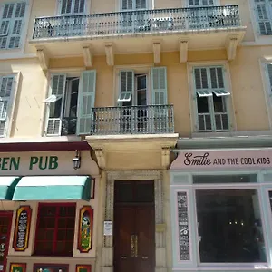 Pearl , Nice França